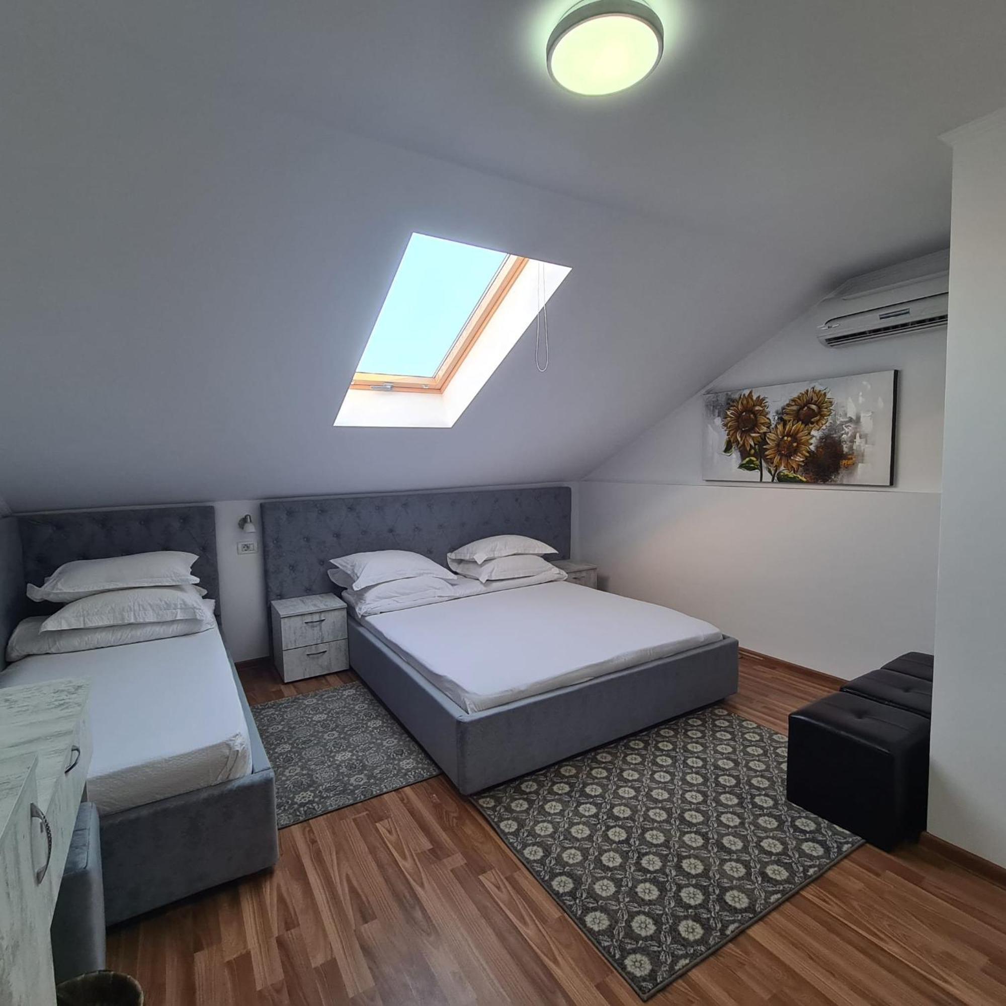 Hotel Casa Bianca Două Mai Exteriér fotografie