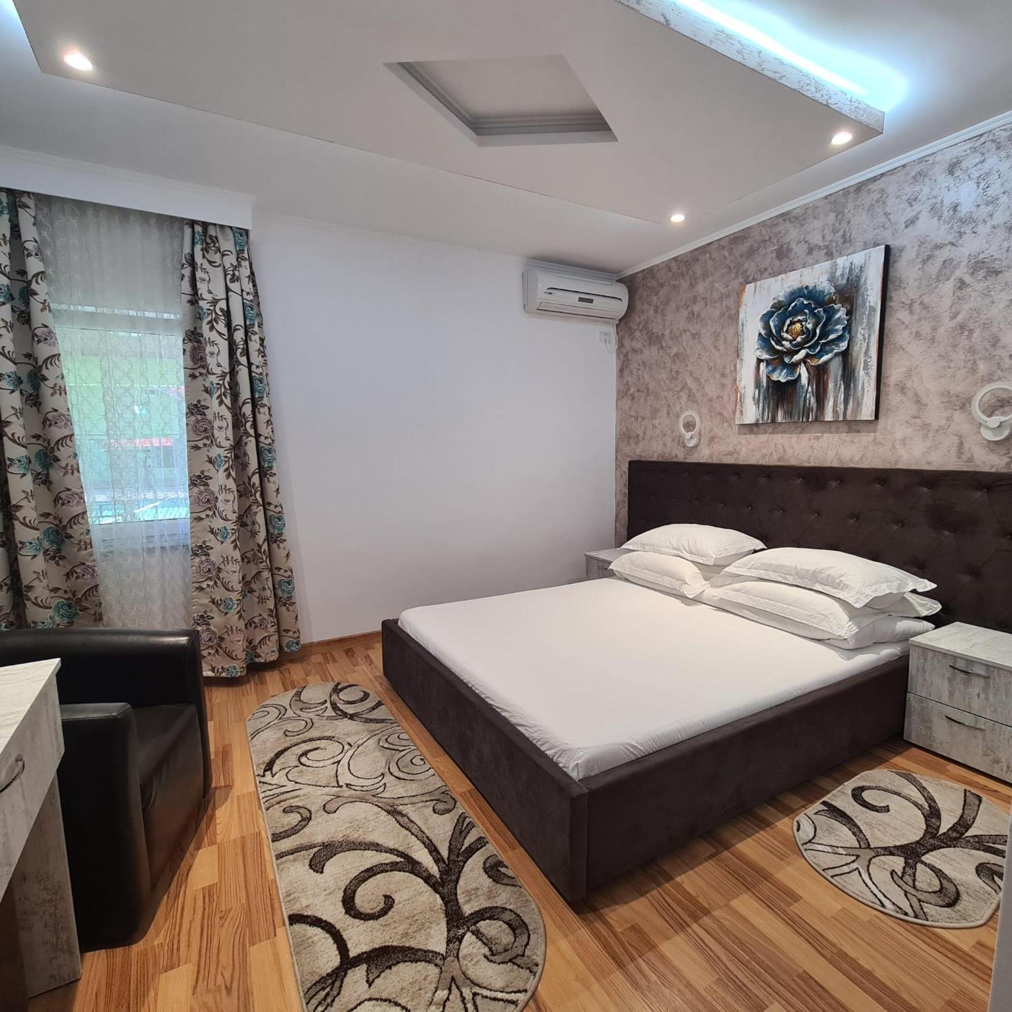 Hotel Casa Bianca Două Mai Exteriér fotografie